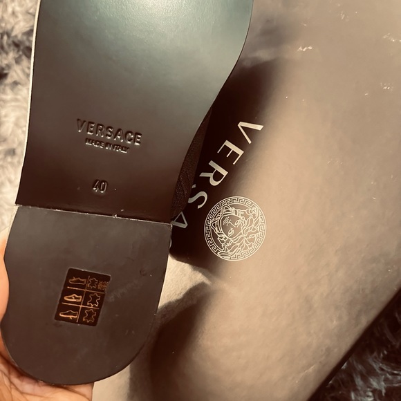 Versace Slides - Picture 2 of 2